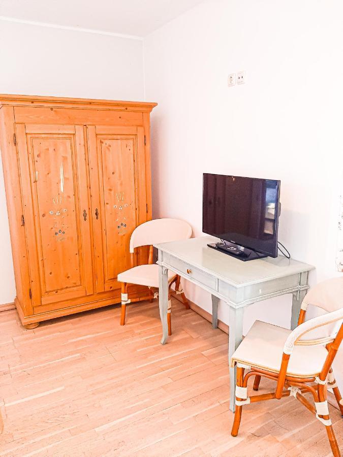 Kornmuehle Doppelzimmer Muehlenstein Mellenthin Esterno foto